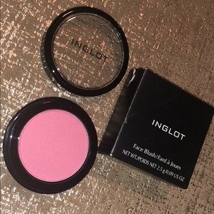 Inglot blush